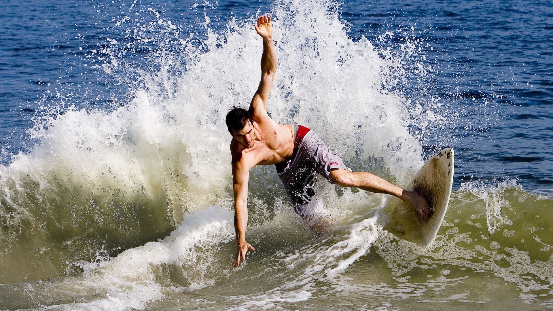 体育新闻中心参与体育赛事智能转播技术标准制定，体育赛事制作与转播实验室