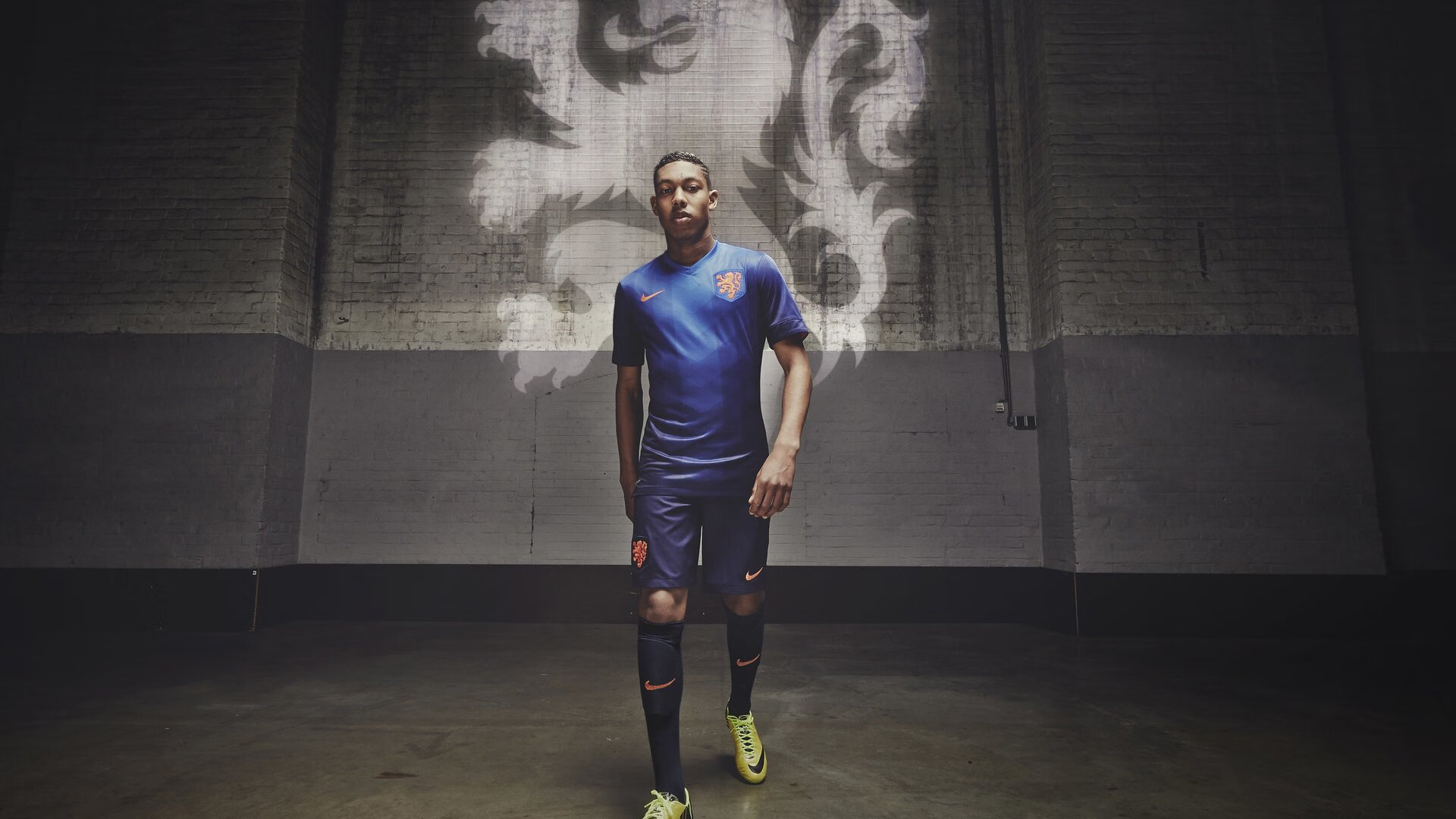 波兰队未来发展规划：如何通过多元化训练提升队员整体能力，波兰球队强吗